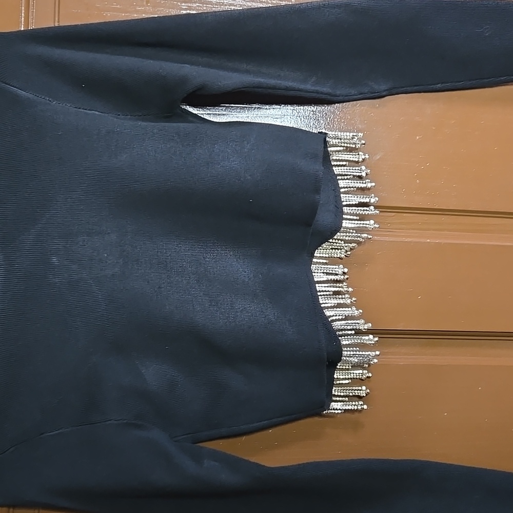 Windsor-Black long sleeved knit pullover with rhinestones around bottom Sz L NWT - Picture 5 of 9